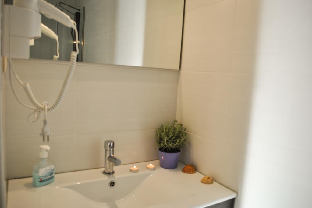 Apartamentos Portodouro - Santa Catarina Pokoj fotografie